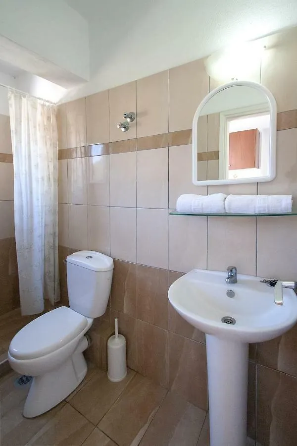Hotel apartamentowy Panos Resort Ajia Paraskiewi