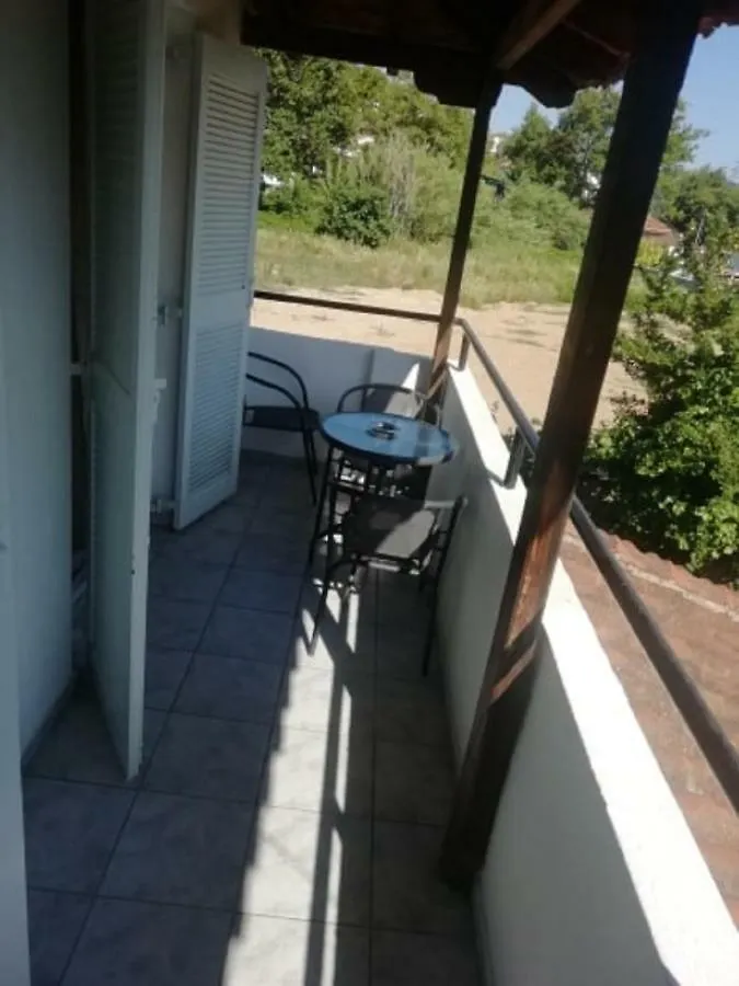 Hotel apartamentowy Panos Resort Ajia Paraskiewi