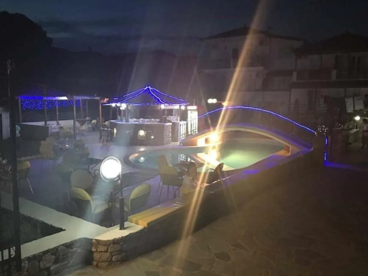 Hotel apartamentowy Panos Resort Ajia Paraskiewi